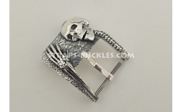 Skull and bones silver 24 mm